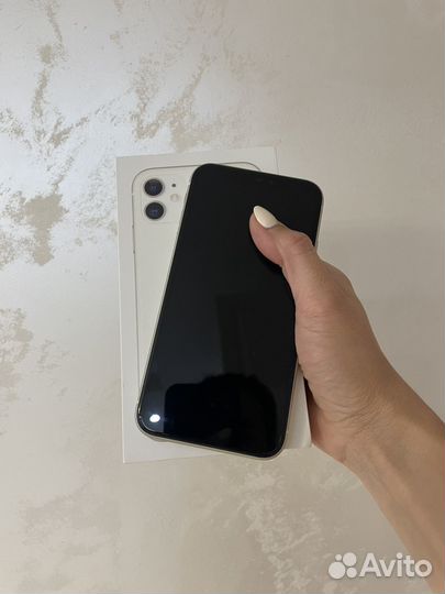 iPhone 11, 128 ГБ