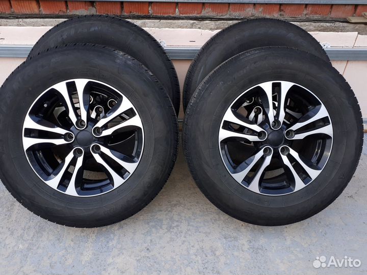 Колеса в сборе: диски r16 5x114,3 Hyundai Santa Fe
