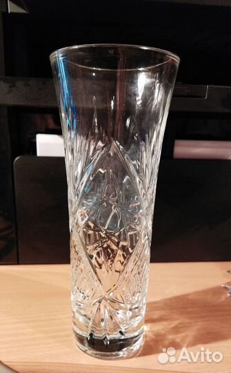 Ваза хрустальная для цветов