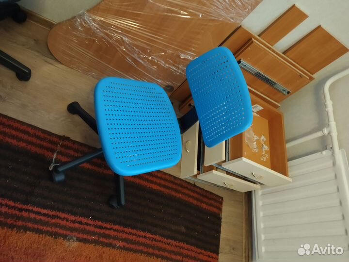 Письменный стол для школьника