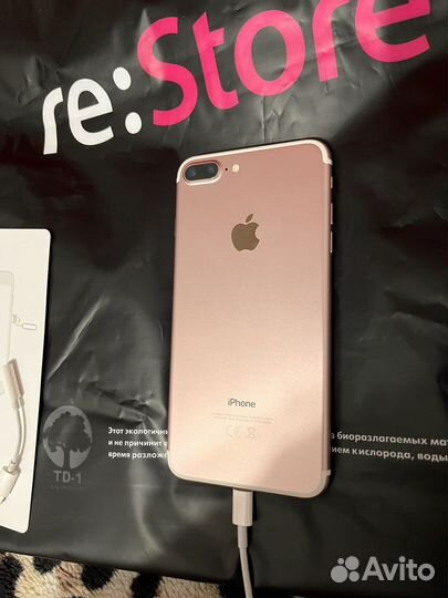 Телефон iPhone 7 plus 32 gb