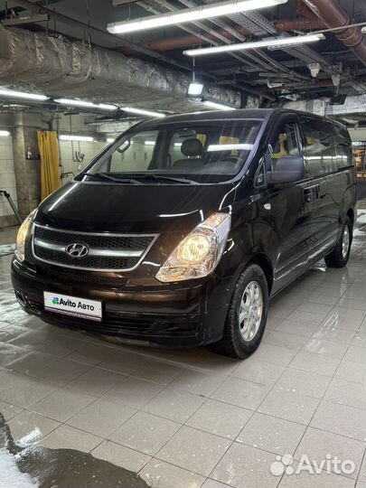 Hyundai Grand Starex 2.5 AT, 2010, 217 000 км