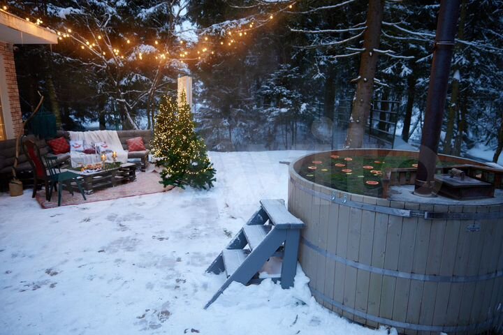 Дом 180 м² на участке 8 сот.