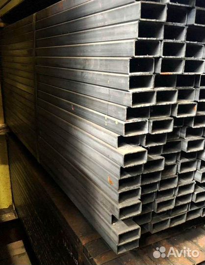 Труба прямоугольная 50х25х1,5 мм