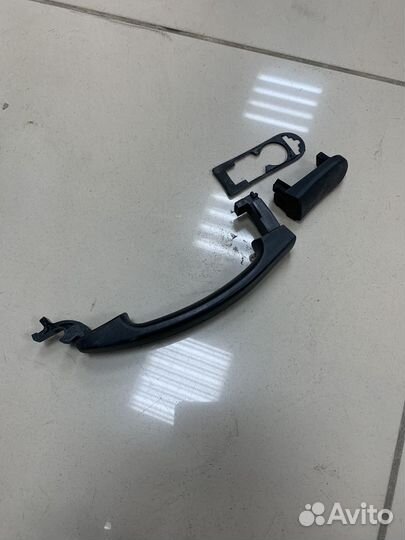 Ручка двери внешняя Ford Fusion \ Fiesta 5