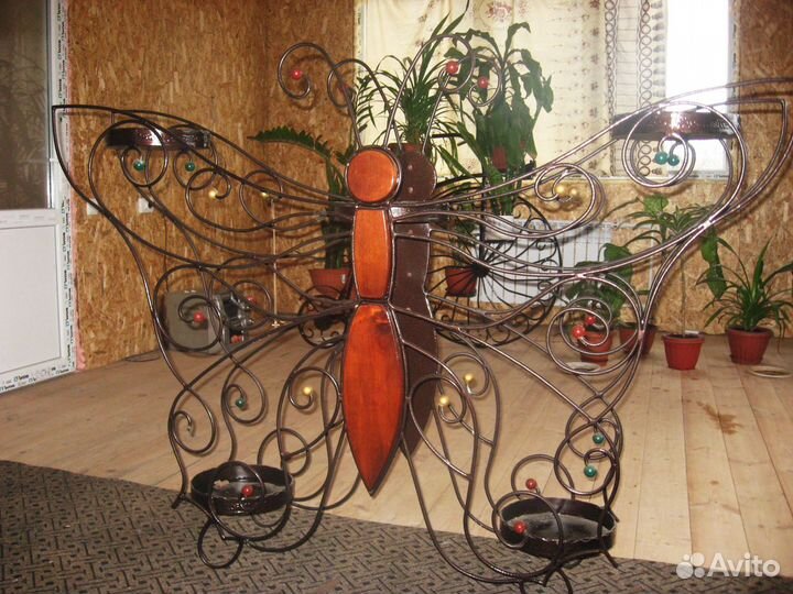 Красивая подставка для цветов - 