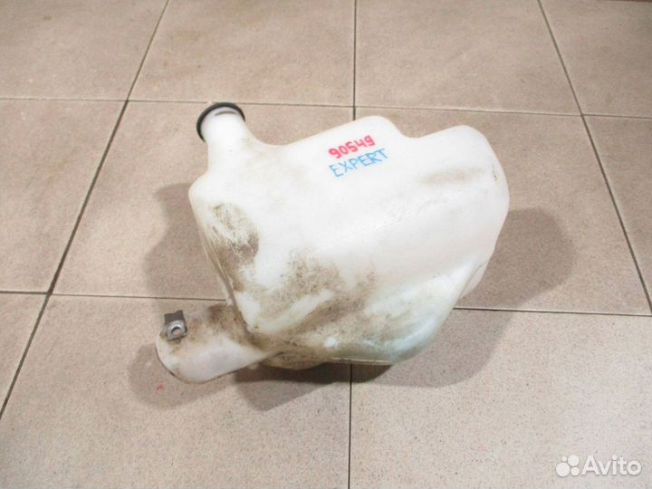Бачок омывателя Peugeot Expert 2