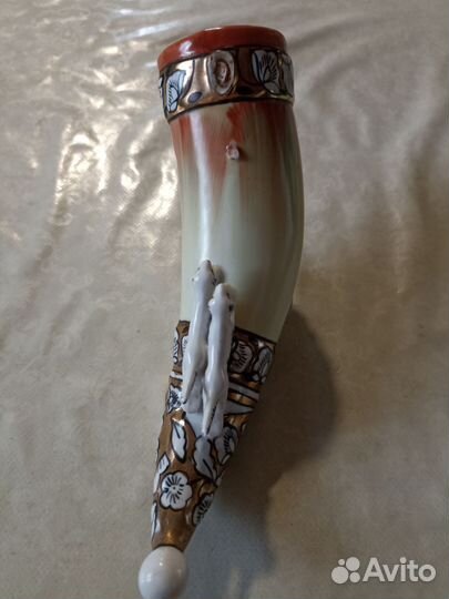 Фарфоровая статуэтка Рог 