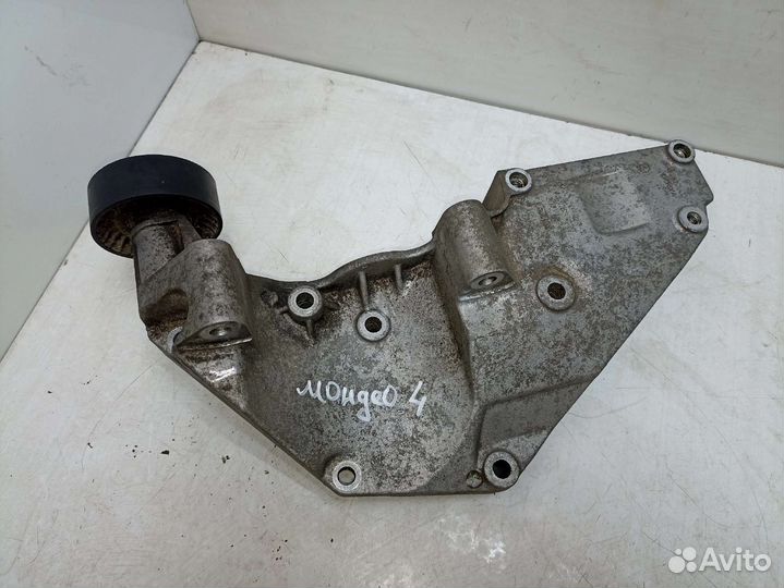 Кронштейн генератора Ford Mondeo 4 2.0