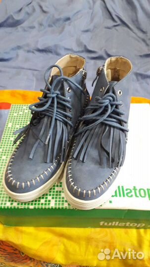 Ботинки для девочки