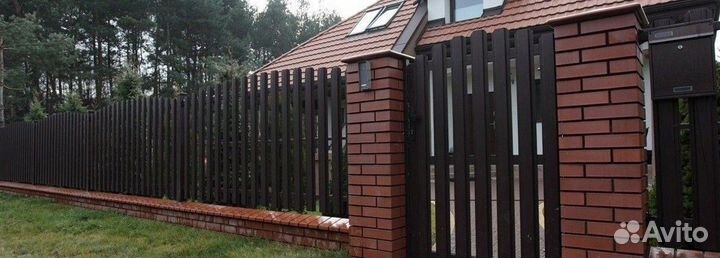 Металлический евроштакетник