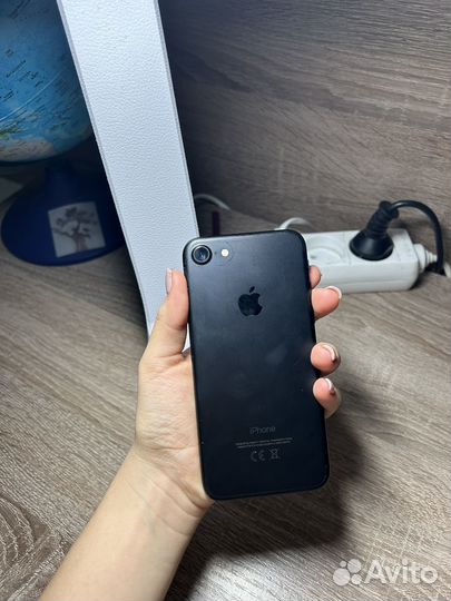 iPhone 7, 32 ГБ