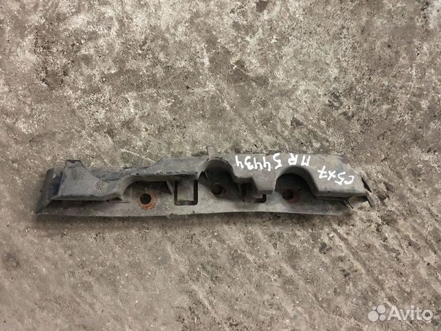 Кронштейн переднего бампера Ситроен С5 Х7