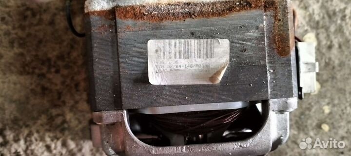 Стиральная машина в разборе Hotpoint-Ariston