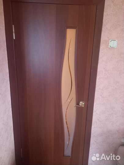 Межкомнатные двери бу с коробкой 70 см