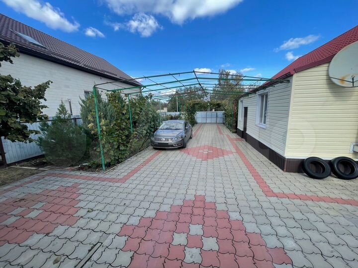 Дом 151 м² на участке 14,4 сот.