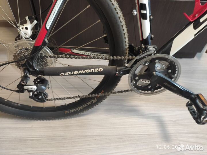 Продам горный велосипед Stels Navigator 830 Disc