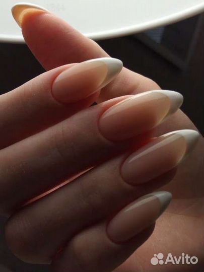 Маникюр и педикюр Царево