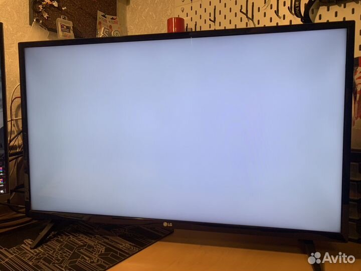 Телевизор LG 32 дюйма