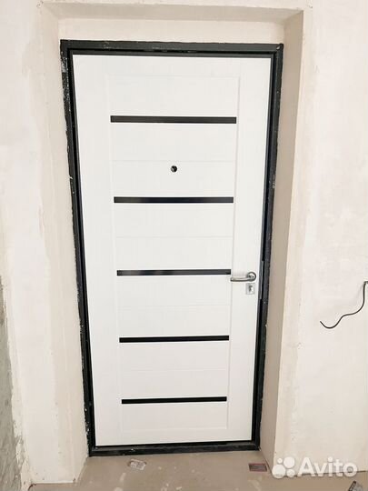 Дверь входная металлическая