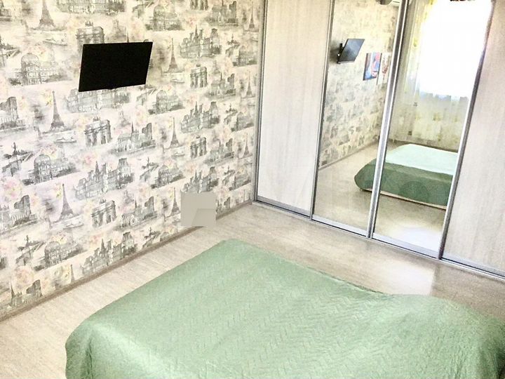 2-к. квартира, 52 м², 4/9 эт.