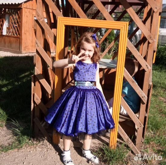 Платье на девочку 6-7 лет