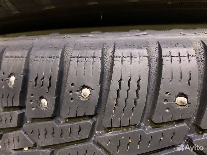 Зимняя(шип) Nokian Nordman 7 185/65R15 Лада Веста