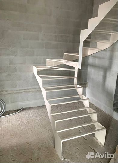 Облицовка ступеней породами дерева