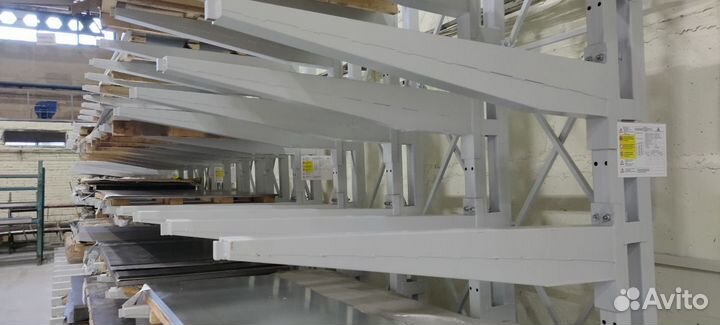 Консольные стеллажи