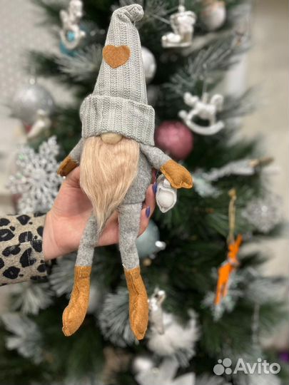 Гномик (новогоднее украшение)