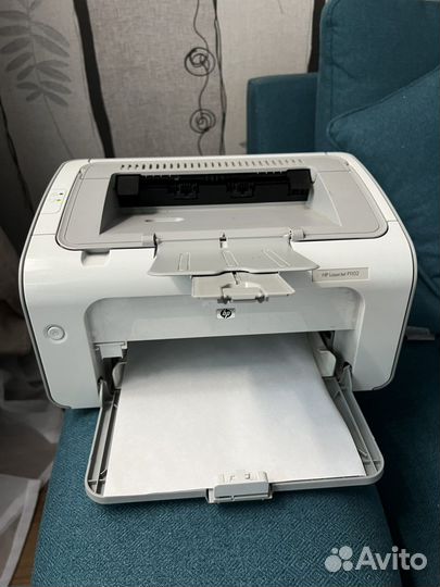 Принтер hp P1102