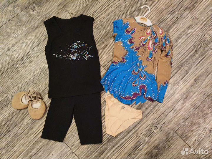 Купальник для художественной гимнастики и форма