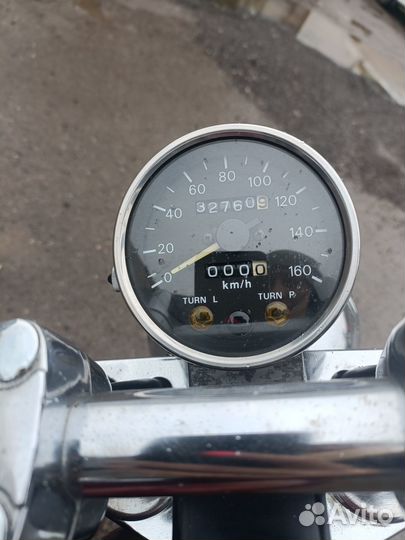 Suzuki Intruder VS 400