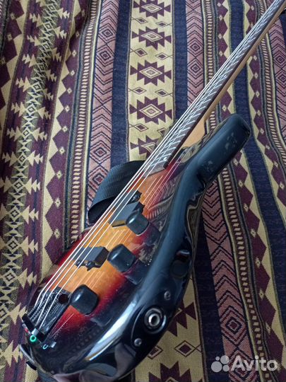 Бас-гитара фирмы Stagg