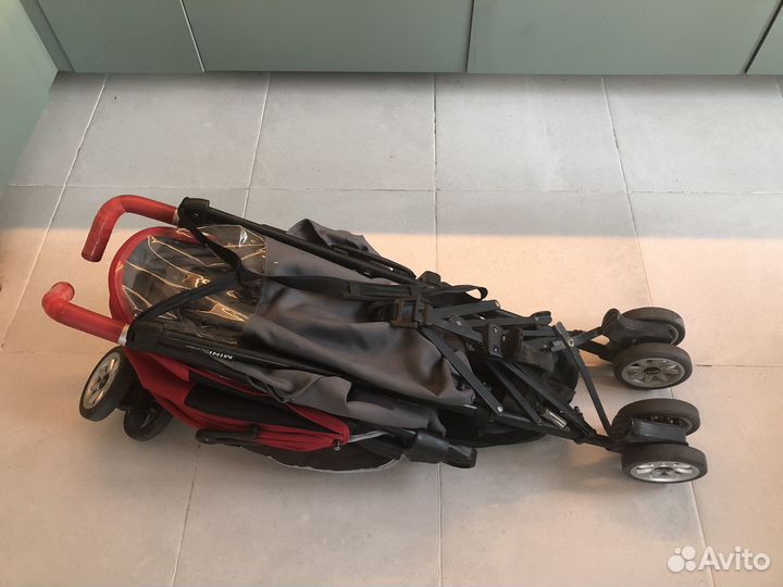 Детская коляска