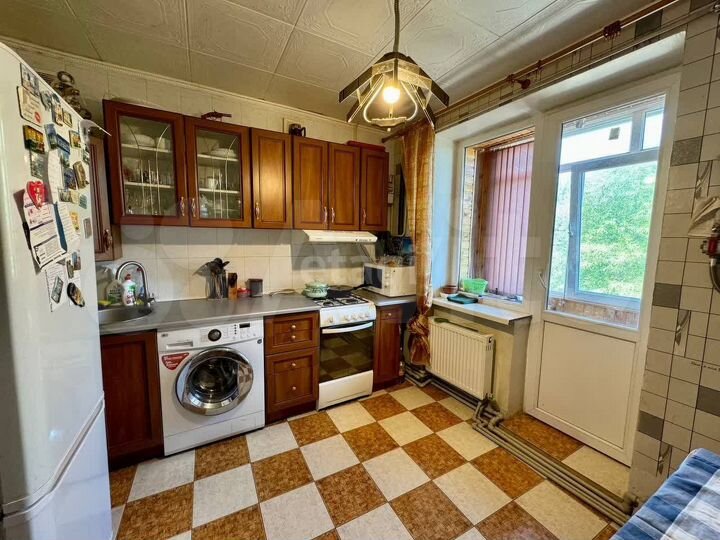 3-к. квартира, 79,5 м², 1/5 эт.