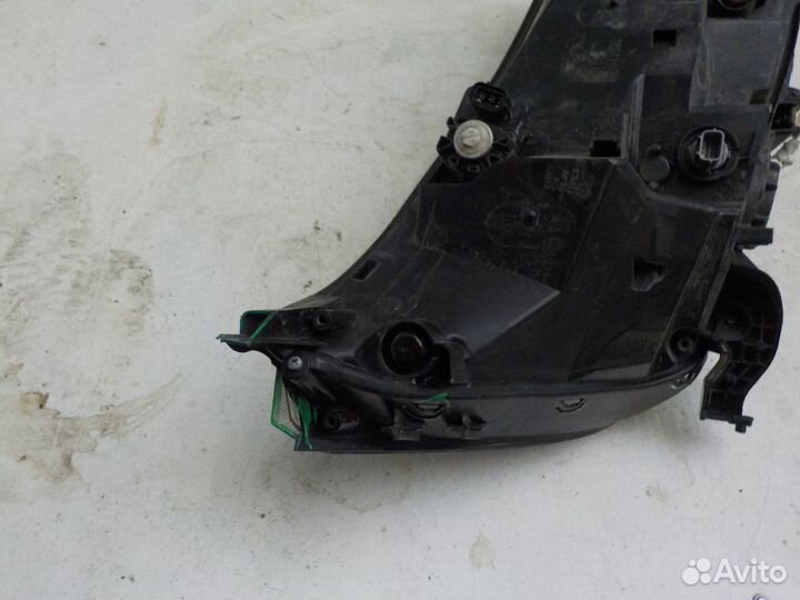 Фара левая Honda CR-V