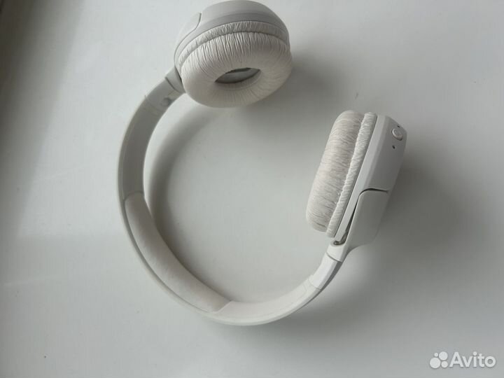 Наушники JBL tune 520BT