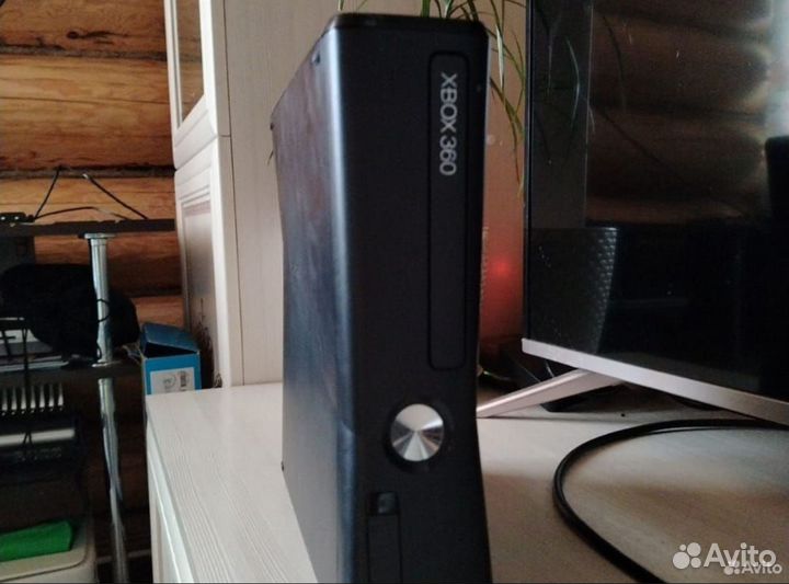 Xbox 360 slim прошитый