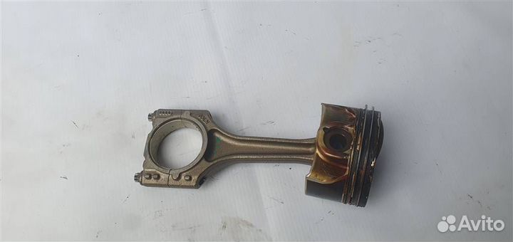 Поршень с шатуном Volkswagen Tiguan 2020