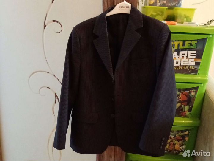 Пиджак на рост 134