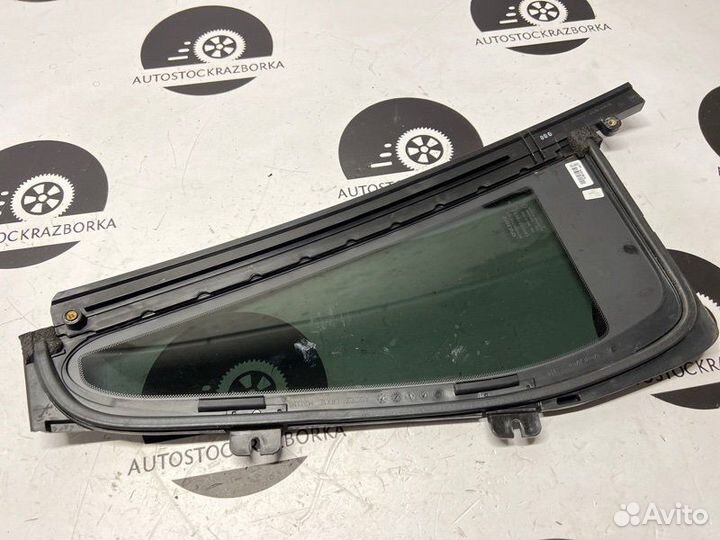 Форточка двери задняя левая Volvo Xc90 B4204T26