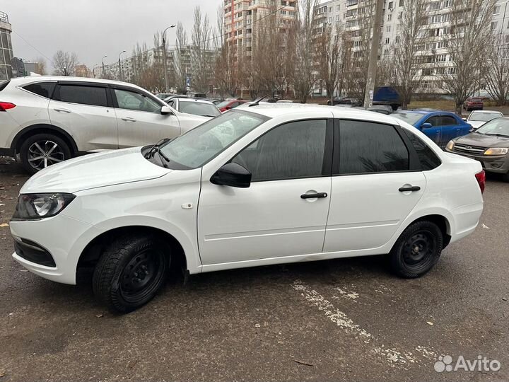 LADA Granta 1.6 МТ, 2021, 64 000 км