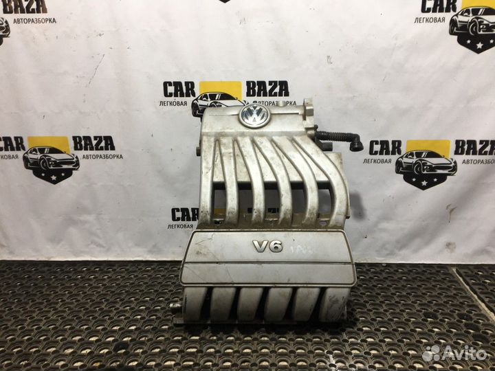 Коллектор впускной Volkswagen Passat