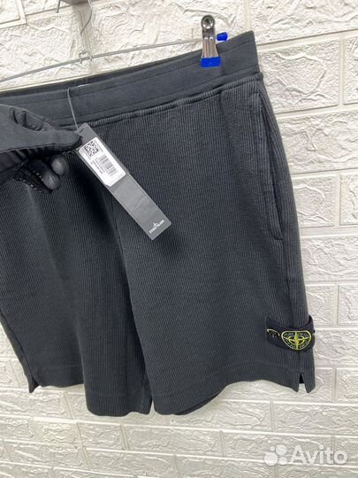 Stone Island Cotton Shorts (Размер: M)