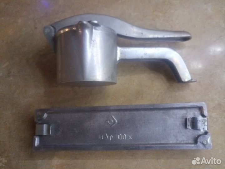 СССР форма для леденцов, соковыжималка для ягод