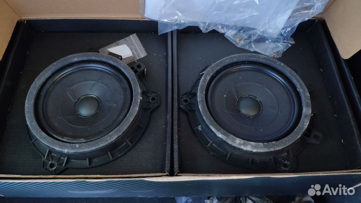 Штатные динамики Kia rio IV