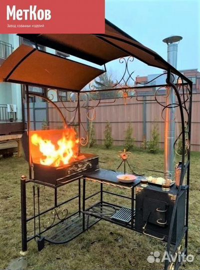 Кованые мангалы с крышей