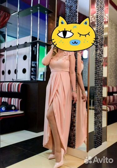 Вечернее платье