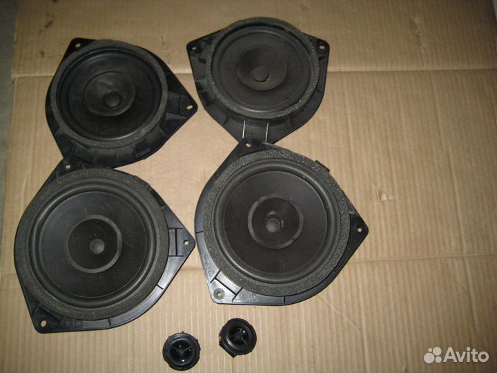 Динамик toyota avensis 250